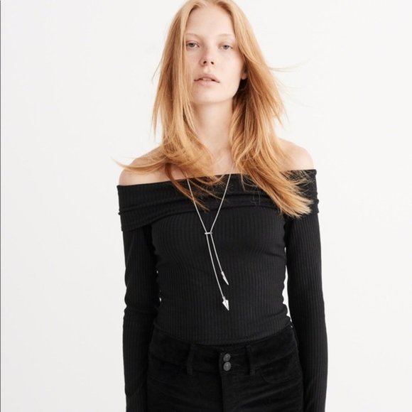 Abercrombie & Fitch Sweaters - A&F off the shoulder ribbed top in black (XS)